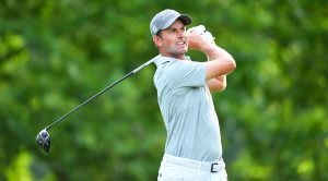 Simpson takes a 1-shot lead after first round at Greenbrier